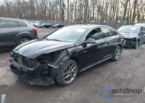 2018 Hyundai Sonata Sport 2.0T z USA, uszkodzony, nr VIN 5NPE34ABXJH666470